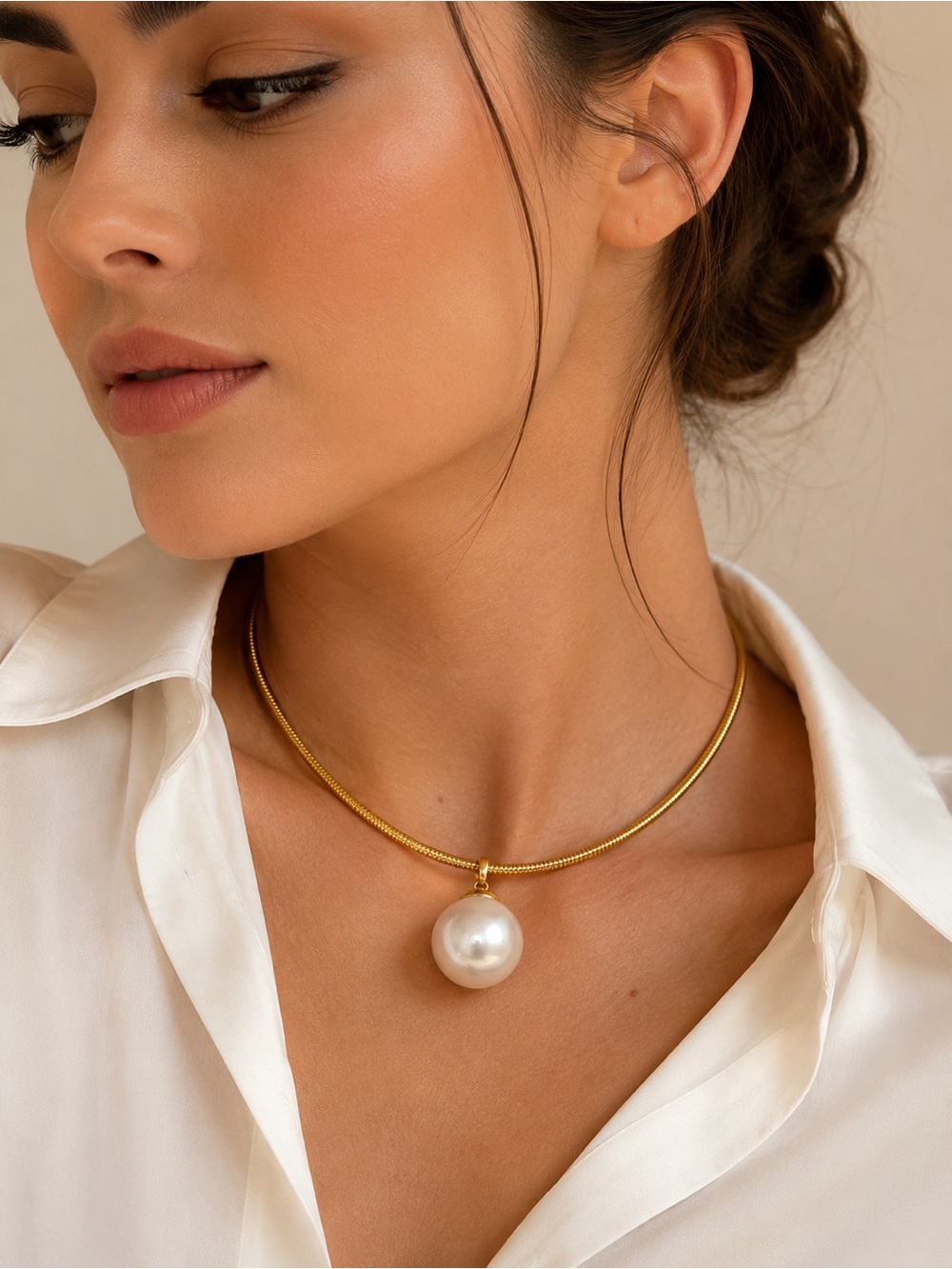 Classic Chic Gold Pearl Choker Necklace